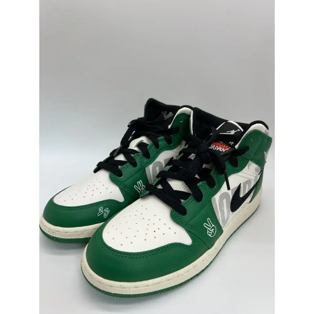 Jordan 1 Mid SE Overbranded GS Pine Green Sneakers HF3200-300 Size 7Y.